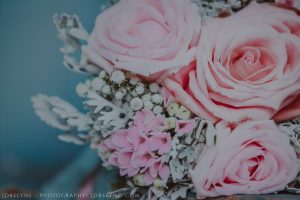 shooting-inspiration-mariage-retro-bouquet