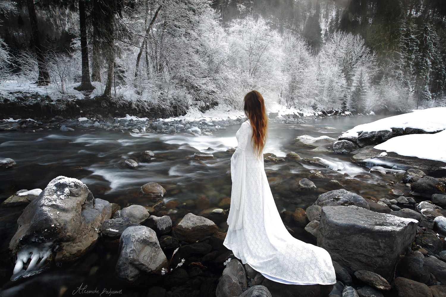 Robe de mariée elfique dame blanche